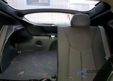 2016 Hyundai Veloster z USA, uszkodzony, nr VIN KMHTC6AD1GU257515